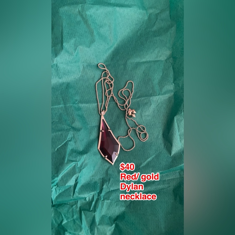 Red Kendra Scott Dylan Necklace EUC